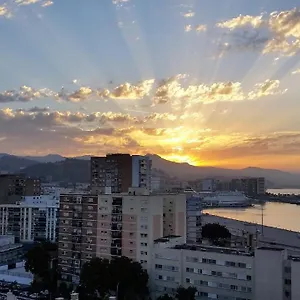 https://torre-del-carmen-malaga.hotelsinnerja.org